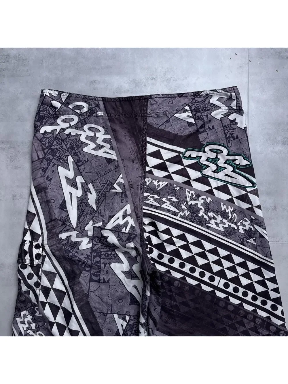 Y2K DR HUI Surf 00s Board Gray Print Shorts